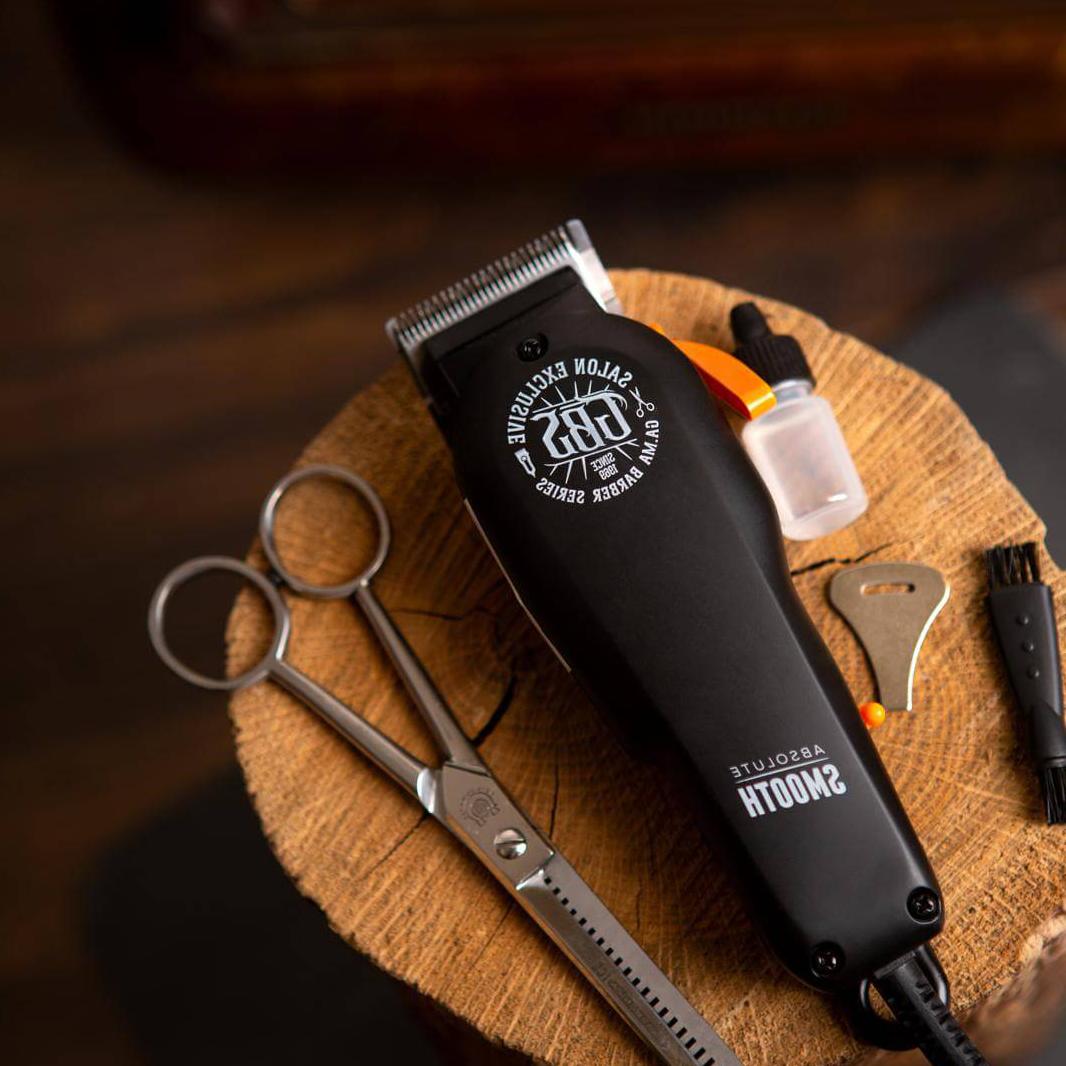 Schwarze und silberne Scheren 